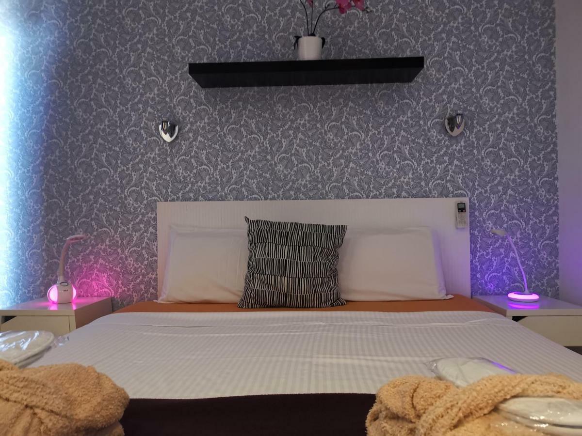 Rainbow Golf Bungalows, Gay Men-Only Resort Maspalomas  Exterior foto